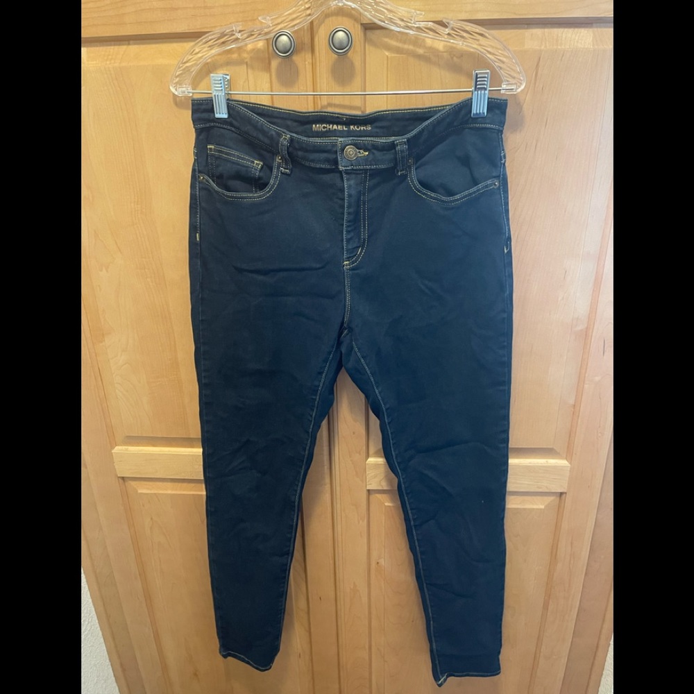 Michael Kor’s IZZY skinny denim jeans, size 10